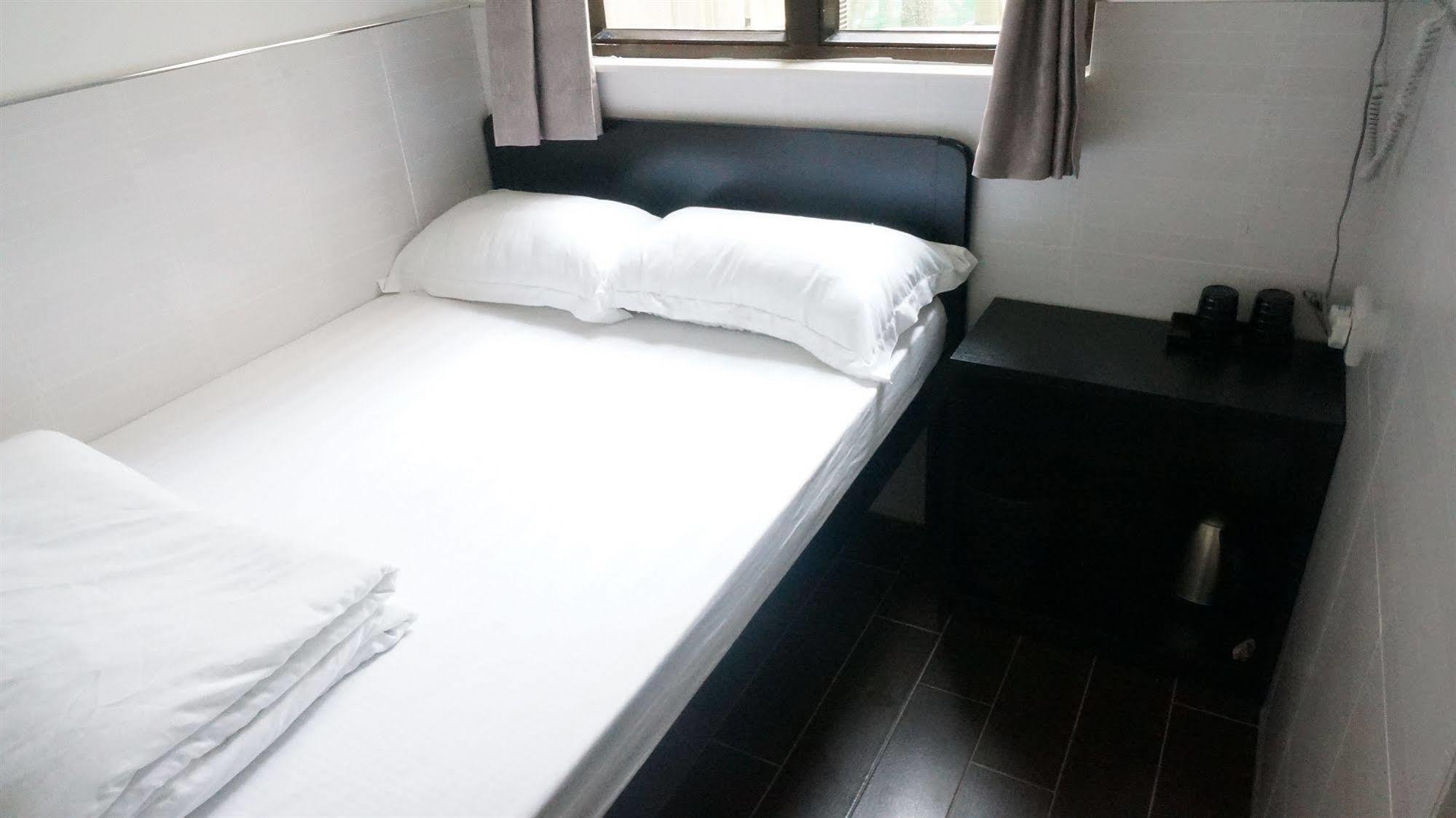 Kowloon Mongkok 1812 Guest house Hong Kong